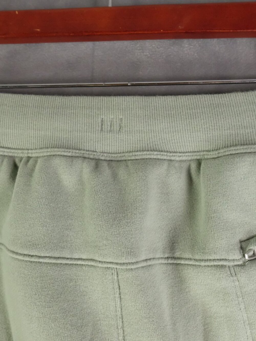 Lululemon Shorts Mens Large Green Sweatshort Fleece 5" Drawstring Heavyweight - Picture 3 of 9
